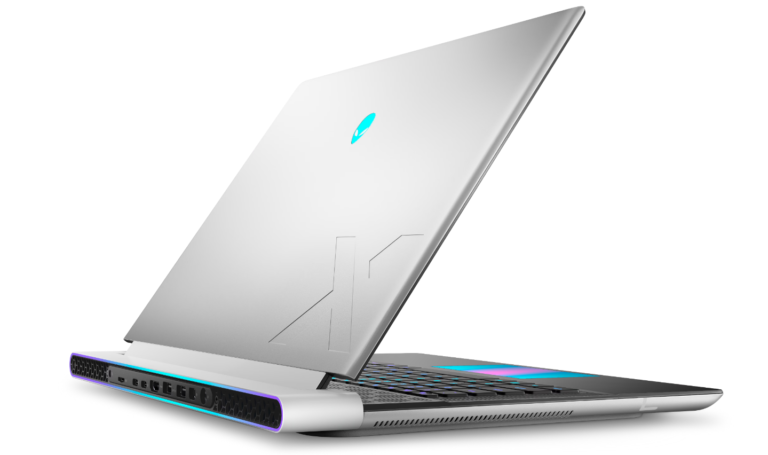 Read more about the article Alienware x16 R1: Unleash the Beast